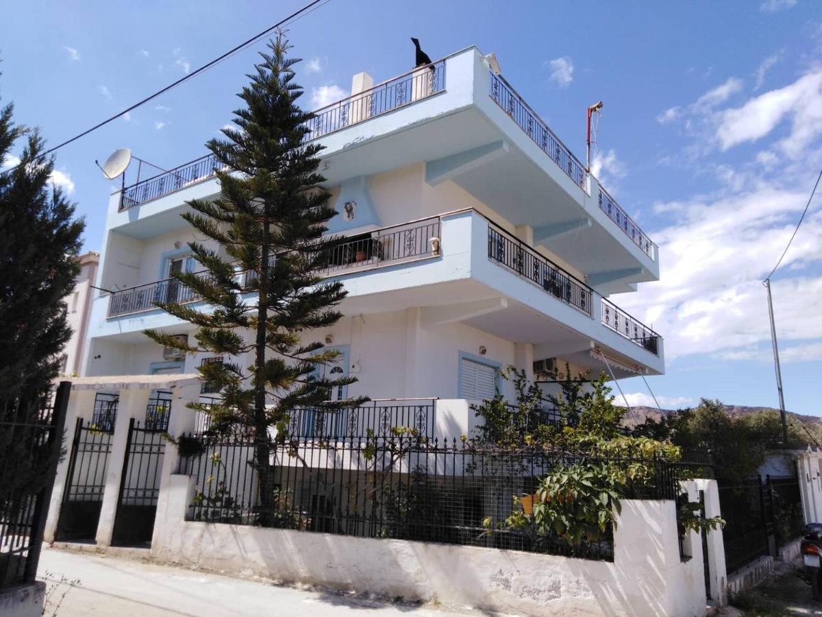 Alexadra's House Kato Almiri