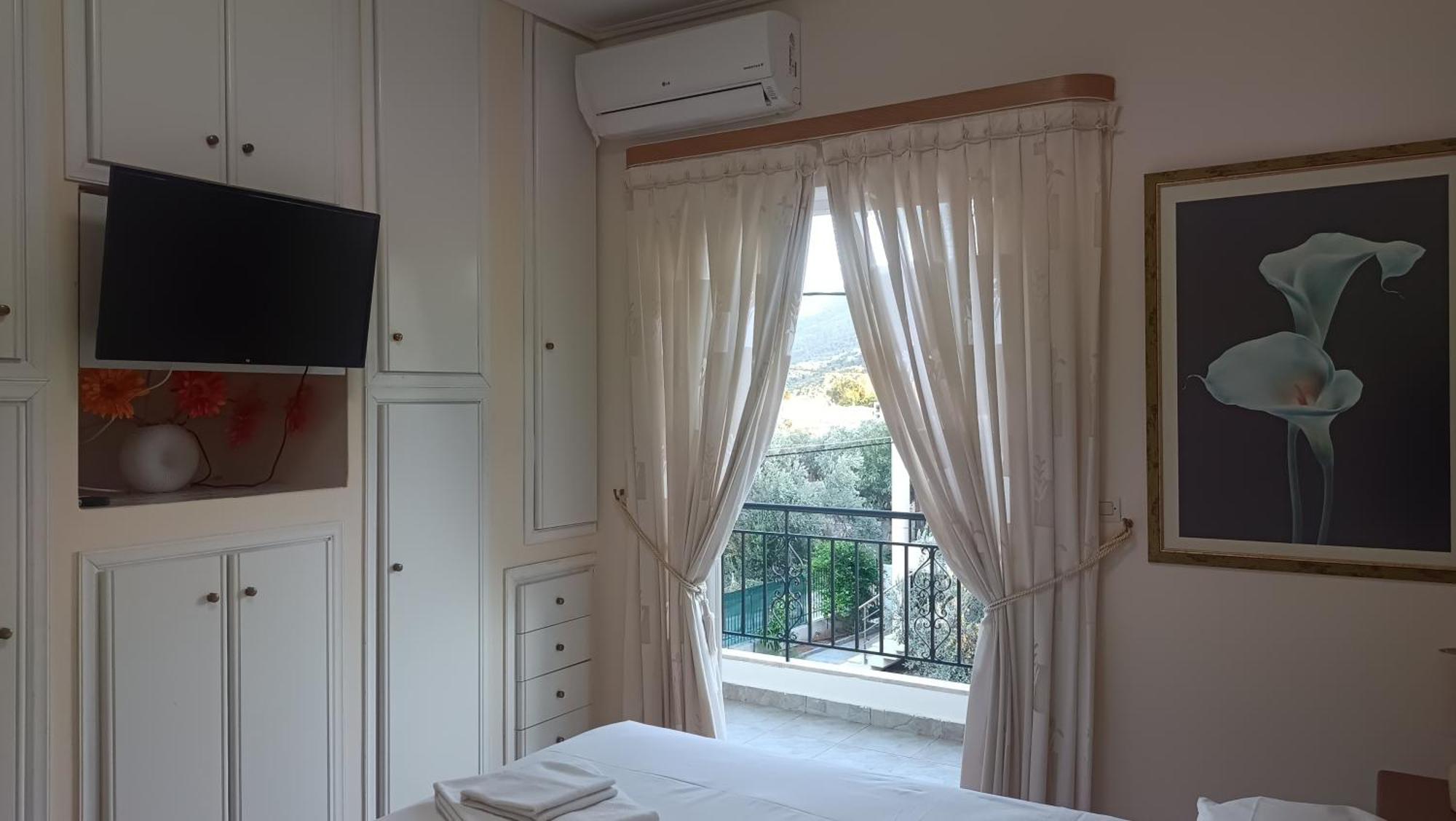 Alexadra's House